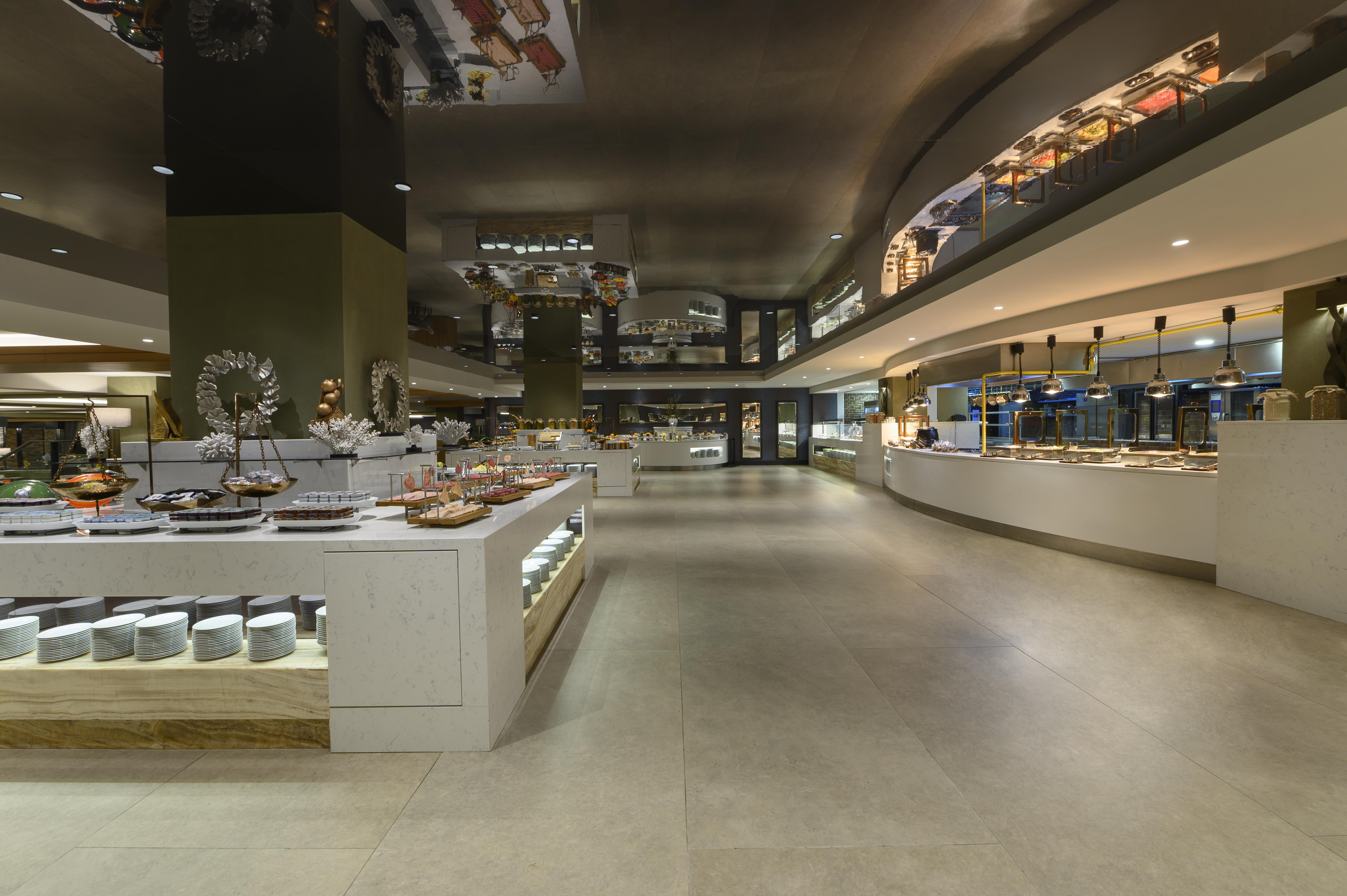 Elite World Grand Sapanca Hotel Exterior foto The buffet at the hotel